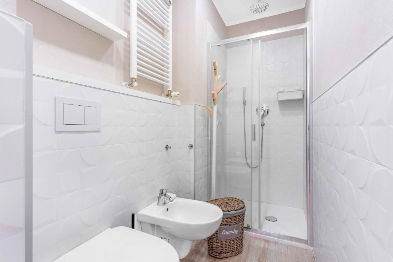 Bo13 -Crescenzago- Bright - Wifi - Elegant Apartment Milan Luaran gambar