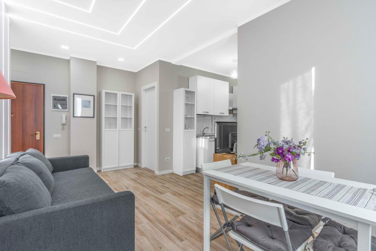Bo13 -Crescenzago- Bright - Wifi - Elegant Apartment Milan Luaran gambar