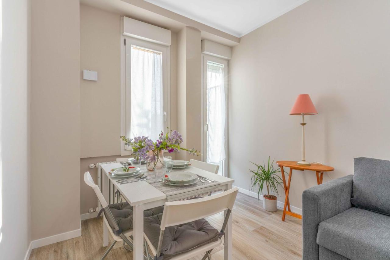 Bo13 -Crescenzago- Bright - Wifi - Elegant Apartment Milan Luaran gambar